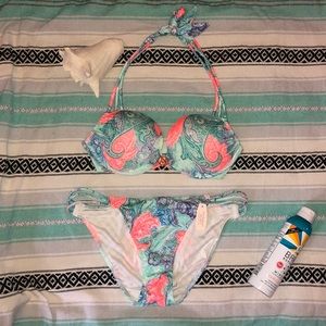 Brand new Victoria’s Secret bathing suit